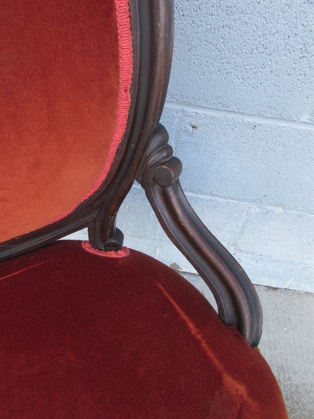 VICTORIAN PARLOR CHAIR W/ORANGE VELVET UPHOLSTERY