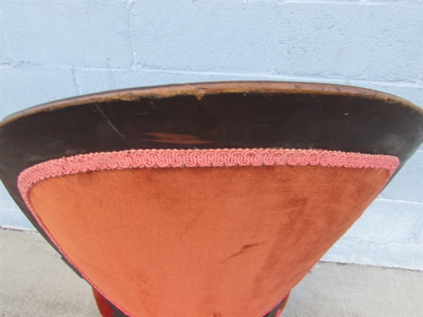 VICTORIAN PARLOR CHAIR W/ORANGE VELVET UPHOLSTERY