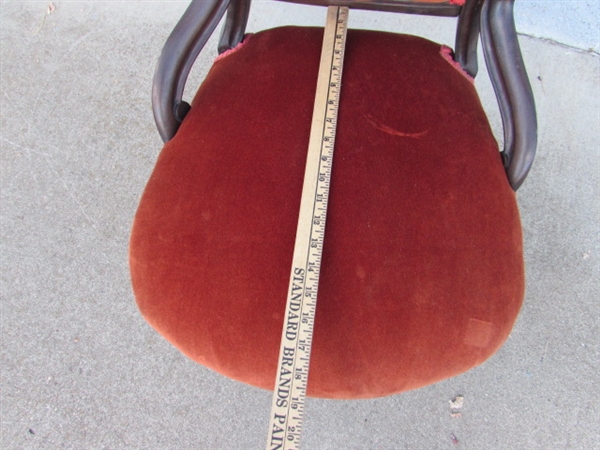 VICTORIAN PARLOR CHAIR W/ORANGE VELVET UPHOLSTERY