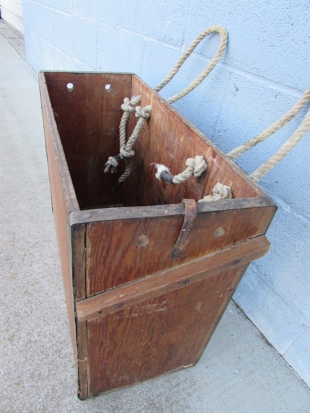 VINTAGE WOODEN CRATE WITH LEATHER STRAP & ROPE HANDLES