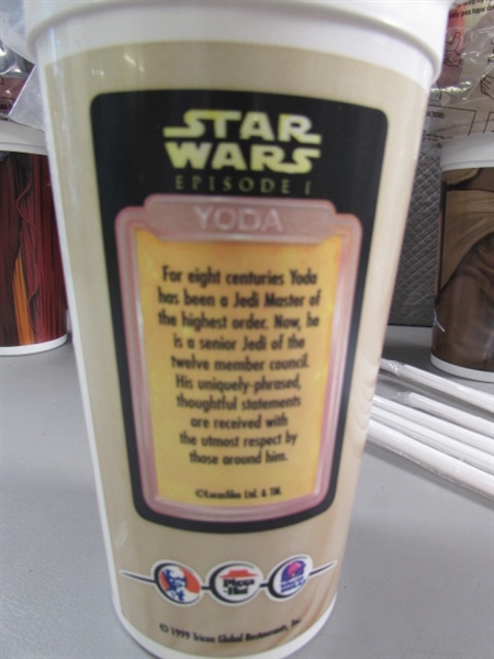 STAR WARS PHANTOM MENACE DRINK TOPPERS W/CUPS & STRAWS