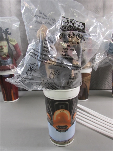 STAR WARS PHANTOM MENACE DRINK TOPPERS W/CUPS & STRAWS