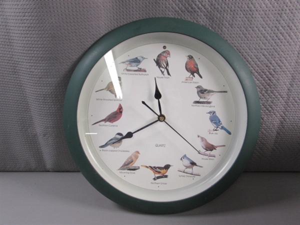 WICKER PICNIC BASKET & BIRD WALL CLOCK