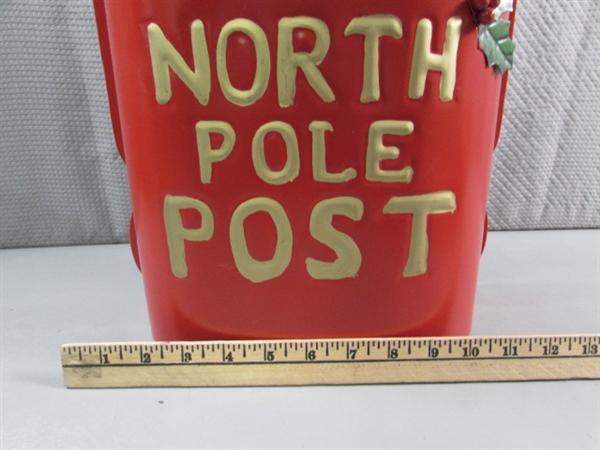 METAL NORTH POLE POST MAILBOX & ANIMATED SANTA