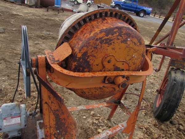 ELECTRIC CEMENT MIXER