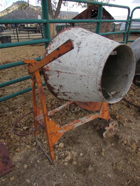 ELECTRIC CEMENT MIXER