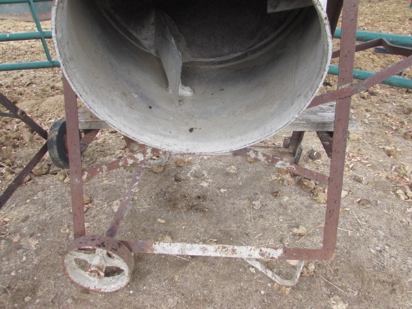 2 CEMENT MIXERS THAT NEED A POWER SOURCE