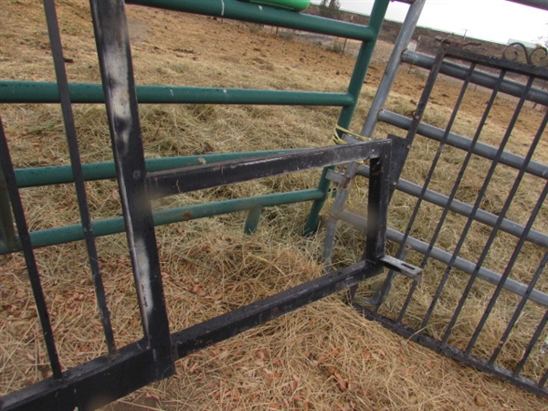 APPROX. 80' OF WROUGHT IRON FENCING PANELS