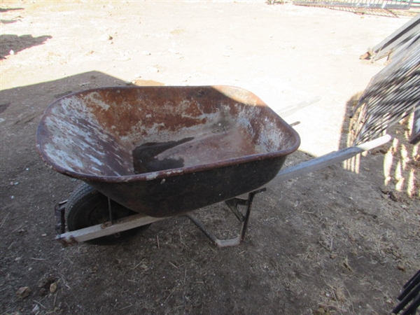 HEAVY DUTY CONTRACTORS WHEELBARROW - METAL W/WOOD HANDLES