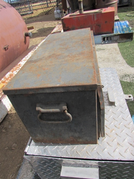 DIAMOND PLATE TRUCK BOX, 2 PERMIT PLATES & SMALL METAL TOOLBOX