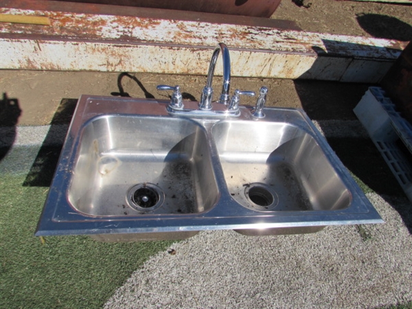 STAINLESS STEEL DOUBLE SINK W/FAUCET & SPRAYER