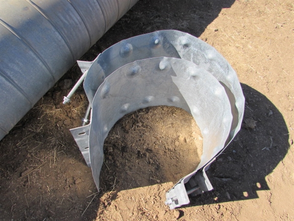 METAL CULVERT (2 PCS) & BRACKETS