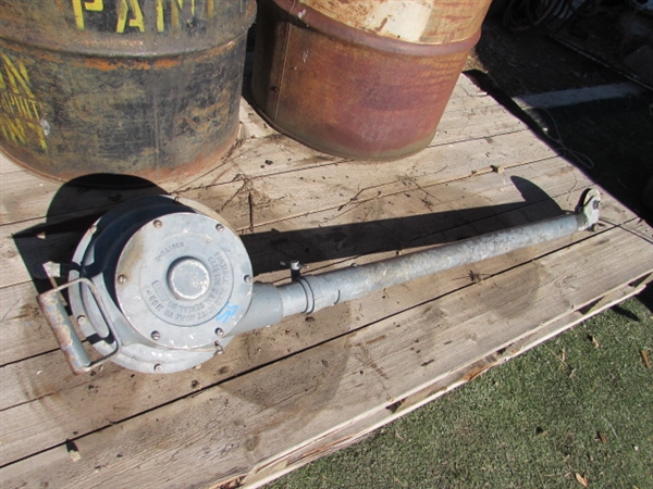 US NAVY PORTABLE BOMB HOIST