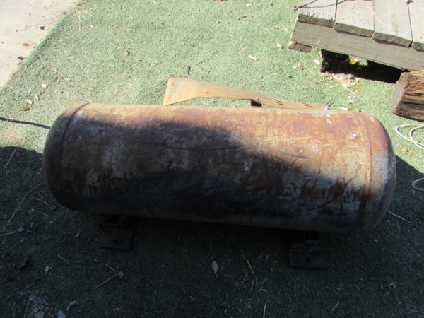 METAL AIR TANK