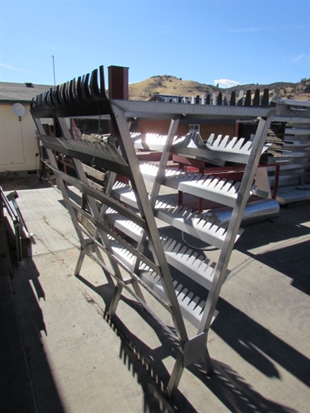 STAINLESS STEEL POULTRY HANGER