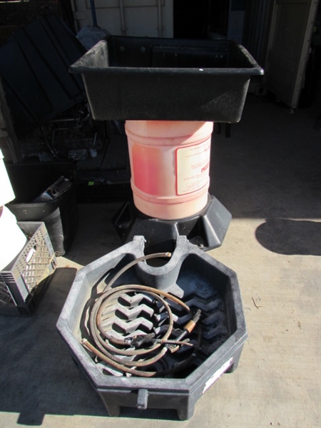 BRAKE WASHING STATION W/FLOJET PUMP