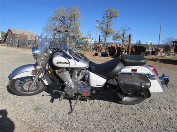 2006 HONDA SHADOW MOTORCYCLE