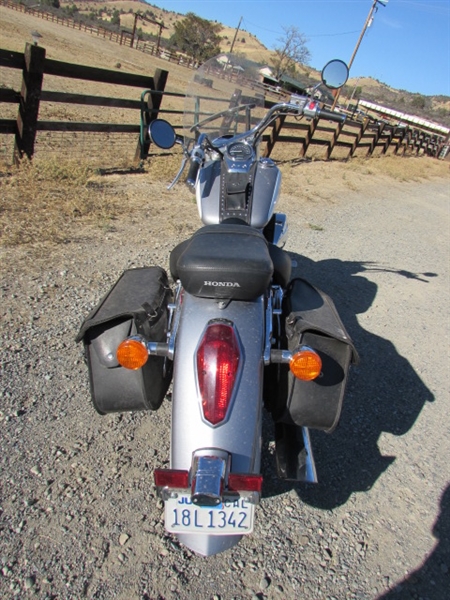 2006 HONDA SHADOW MOTORCYCLE