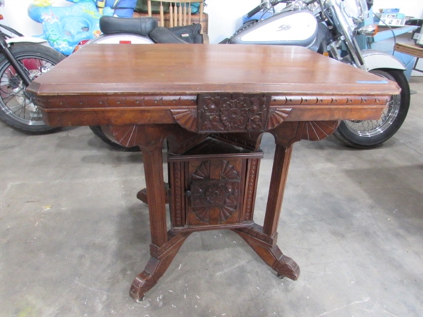 ANTIQUE TABLE W/CARVED DETAILS