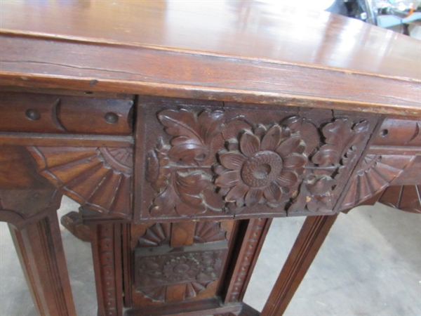 ANTIQUE TABLE W/CARVED DETAILS