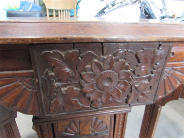 ANTIQUE TABLE W/CARVED DETAILS