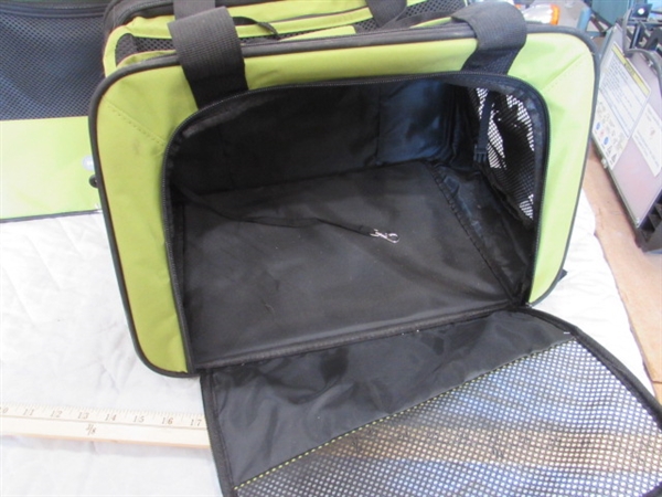 2 SMALL PET CARRIERS & FEEDING/WATER DISHES