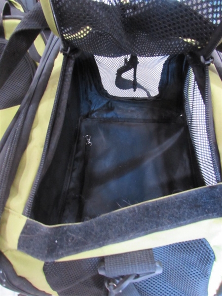 2 SMALL PET CARRIERS & FEEDING/WATER DISHES