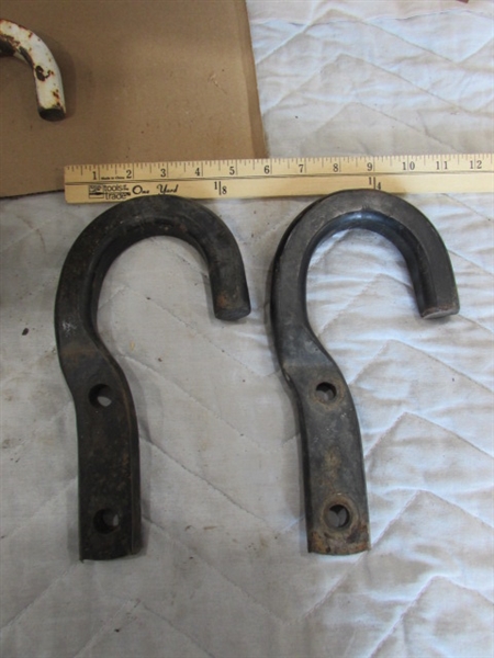 HEAVY DUTY J HOOKS