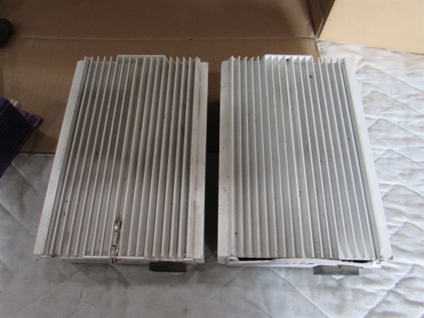 3 BALLASTS