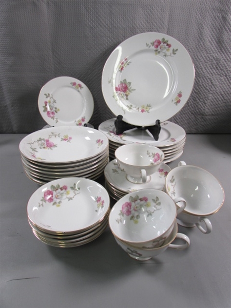 48 PC GERMAN BAVARIA WILD ROSE FINE CHINA DINNERWARE