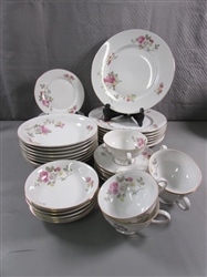 48 PC GERMAN BAVARIA "WILD ROSE" FINE CHINA DINNERWARE