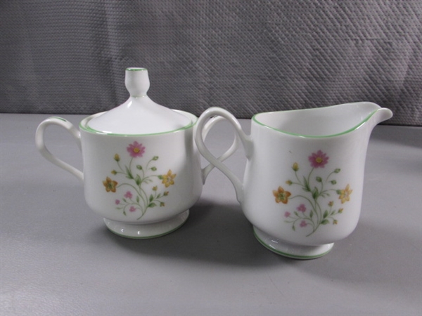 TEA POTS, SUGAR & CREAMER SETS & ANTIQUE FINE CHINA PLATE