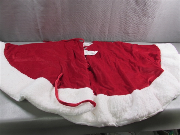 CHRISTMAS TREE SKIRT, GIANT STOCKING, NEW TOWELS