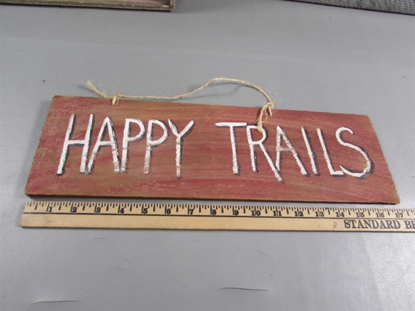 HAND PAINTED WOODEN SIGNS & A WOODEN TRAY