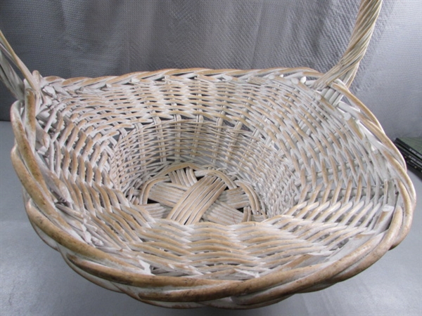 GIANT WICKER BASKET