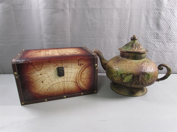 TREASURE CHEST STORAGE BOX & TIN KETTLE