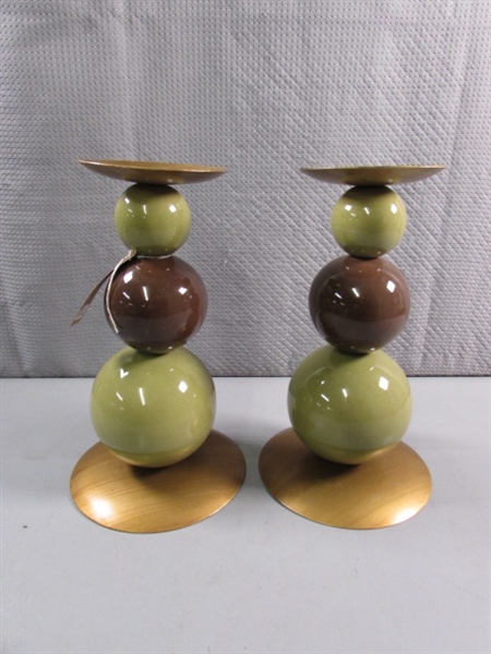 CERAMIC & METAL CANDLE HOLDERS