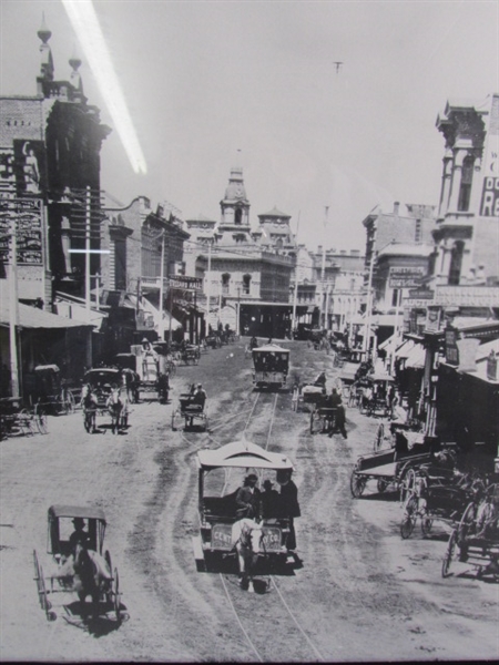 VINTAGE HORSE & BUGGY OLD TIME PRINT/PHOTO - FRAMED UNDER GLASS