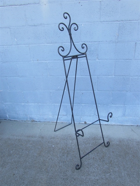 WROUGHT IRON ORNATE EASEL