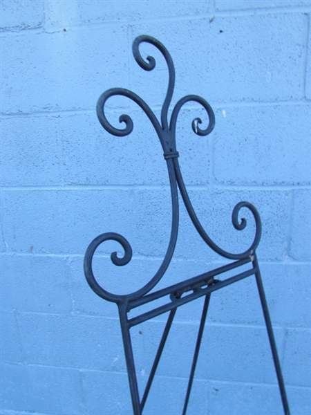 WROUGHT IRON ORNATE EASEL