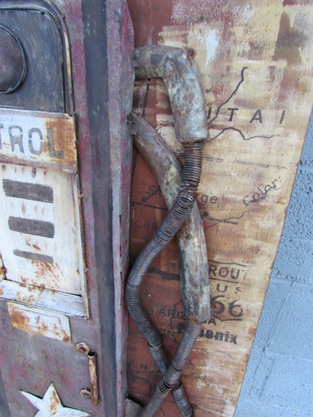 METAL ROUTE 66 WALL SIGN