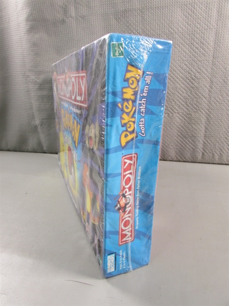 NEW SEALED POKEMON MONOPOLY GAME