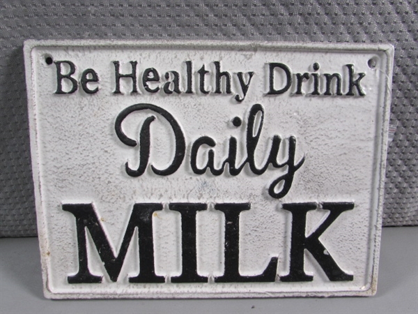 MILK PLAQUE & METAL HAPPY WALL ART