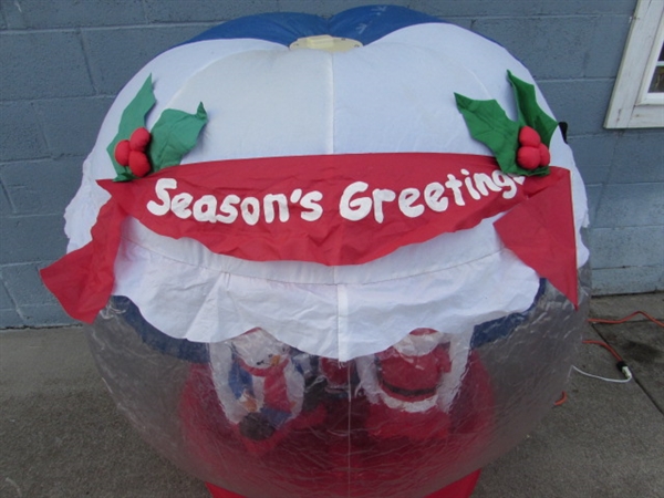 INFLATABLE ANIMATED CHRISTMAS MERRY-GO-ROUND SNOWGLOBE