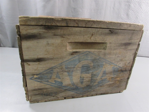 VINTAGE AGA & CANADA DRY WOODEN CRATES