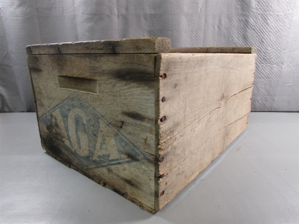 VINTAGE AGA & CANADA DRY WOODEN CRATES