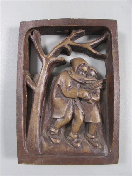 VINTAGE 3D RELIEF WOOD CARVING HOLLAND CHILDREN