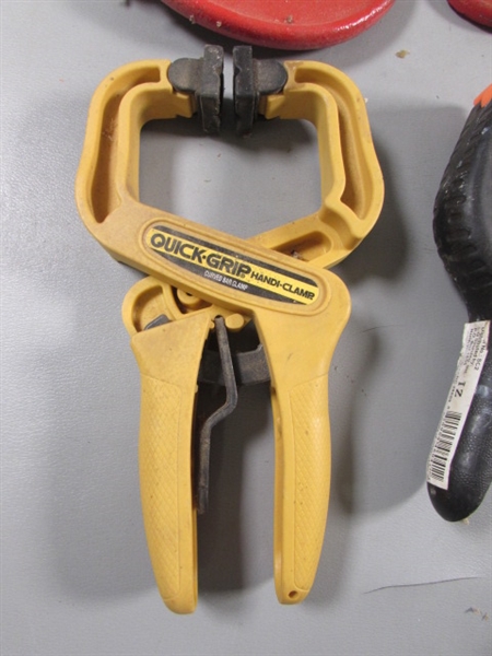 ASSORTED SIZES & STYLES OF CLAMPS