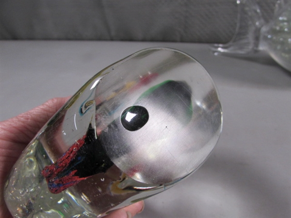 HAND BLOWN FISH PAPERWEIGHT, MEXICAN CLAY FISH & FISH VASE W/CLEAR MARBLES