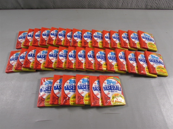 36 UNOPENED WAX PACKS 1988 TOPPS MAJOR LEAGUE BASEBALL CARDS